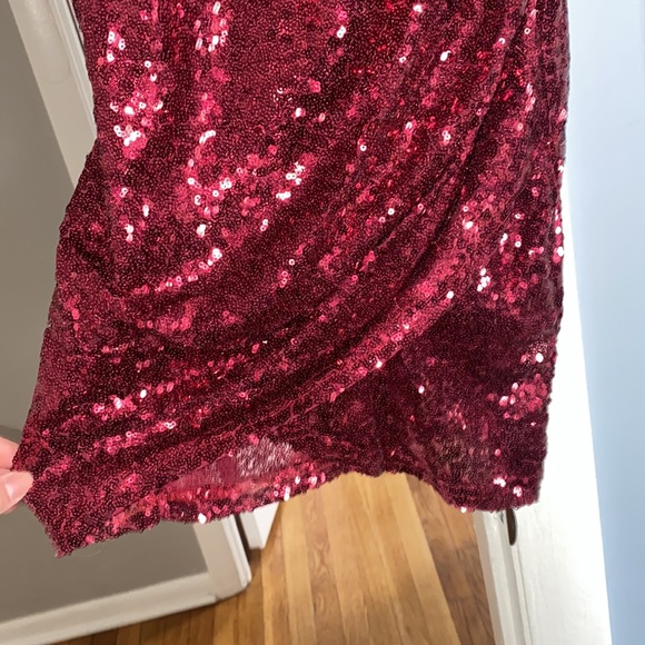 Red mini dress - Picture 3 of 6